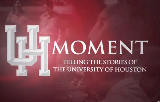 UH Moment Logo